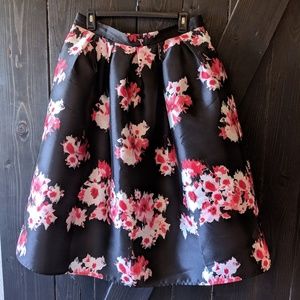 Zenobia Floral Flared Black and Pink Skirt NWT